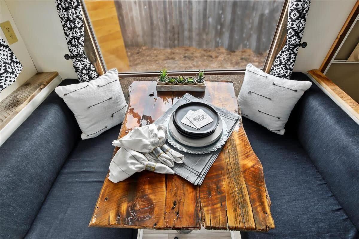 #Stayinmydistrict Twin Falls Backyard Glamper Exterior photo